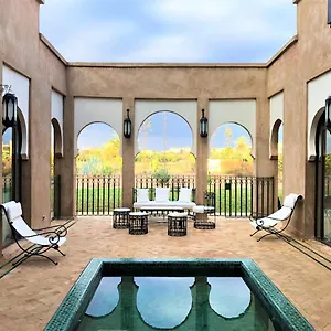 Mayrit, Estilo En Un Entorno Unico Villa